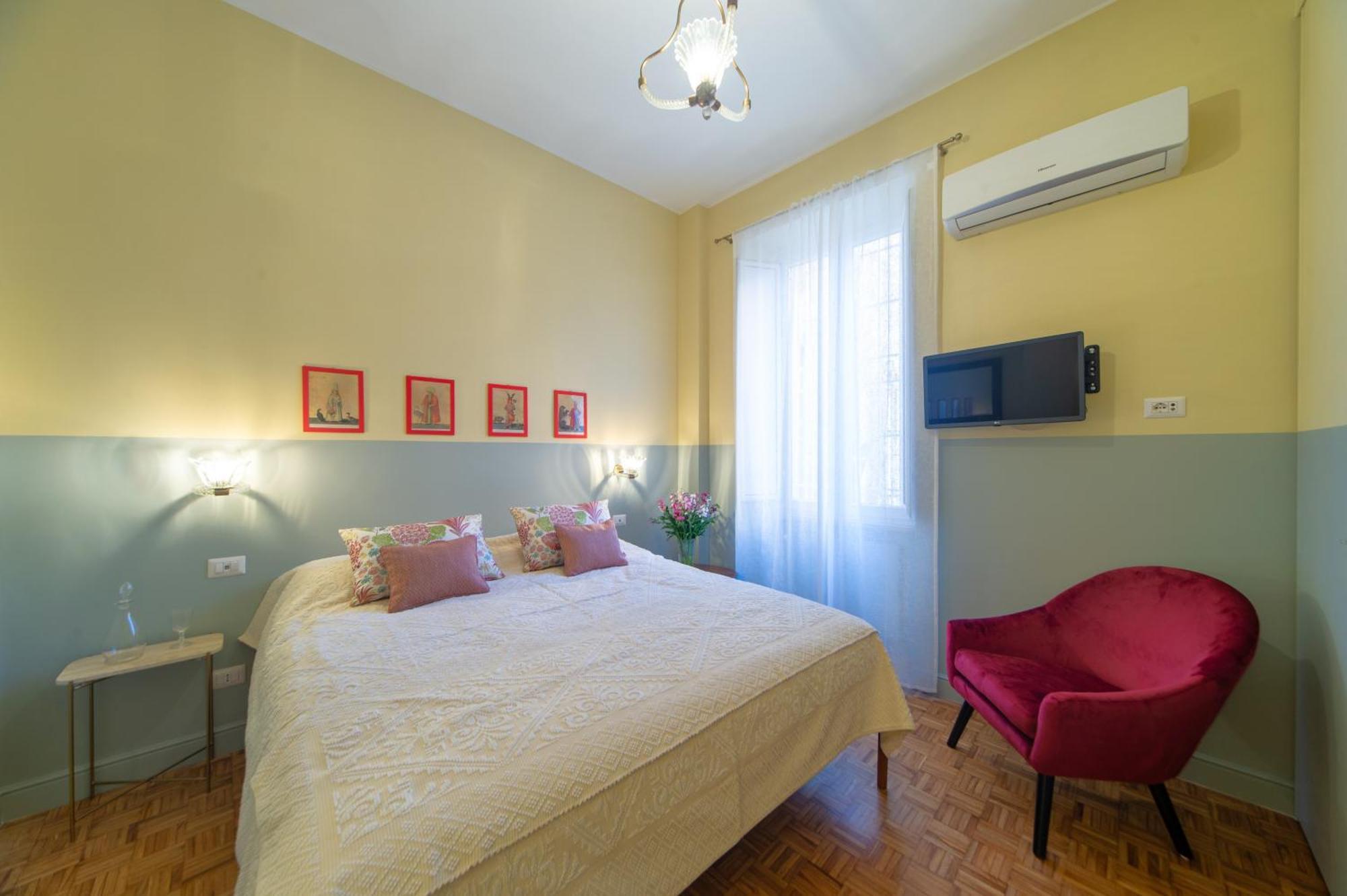 Bernini Stay, Next To Trevi Fountain Rome Exterior photo